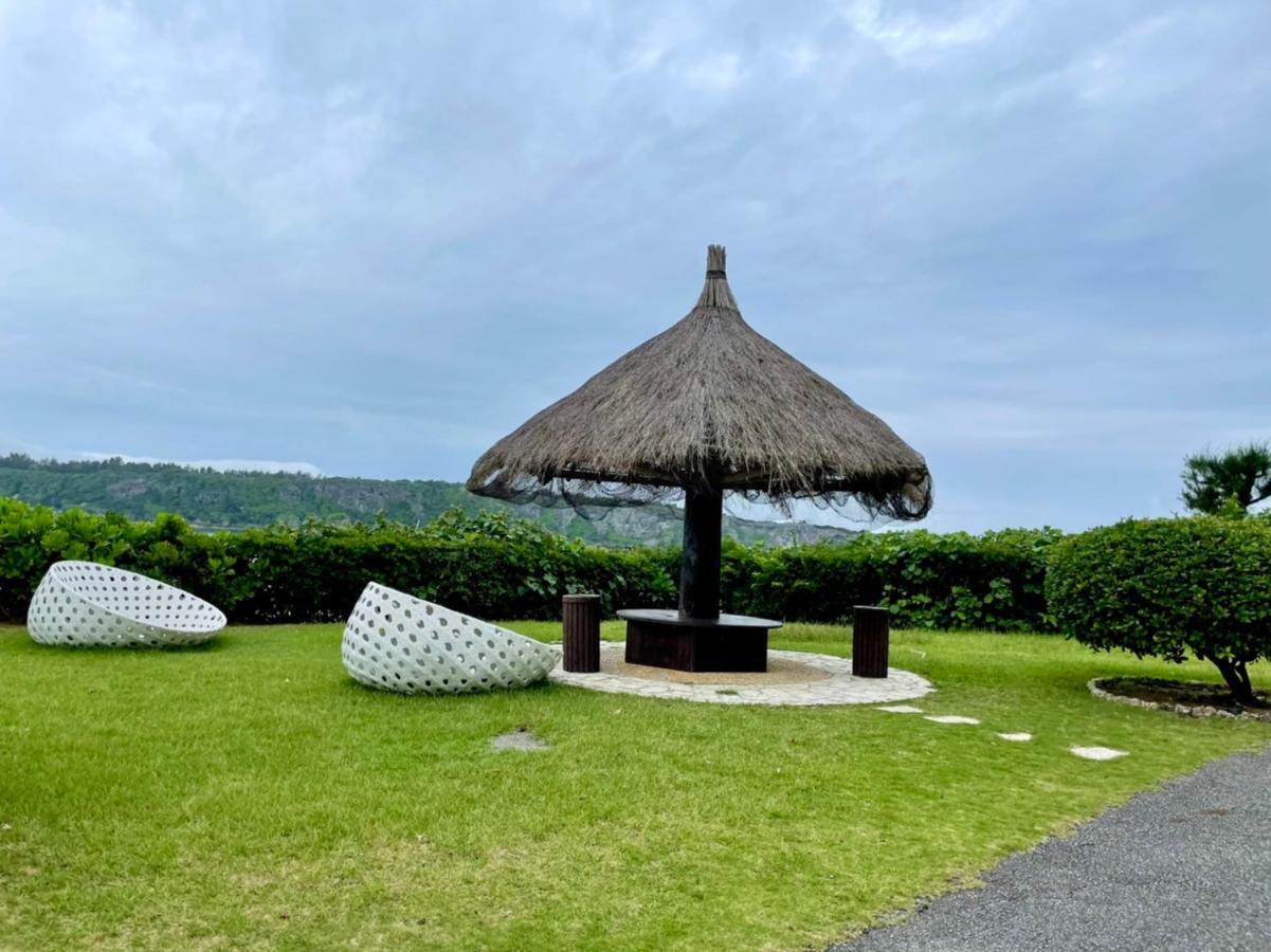 Pangoo Onna Japanese Style Hotel Екстер'єр фото